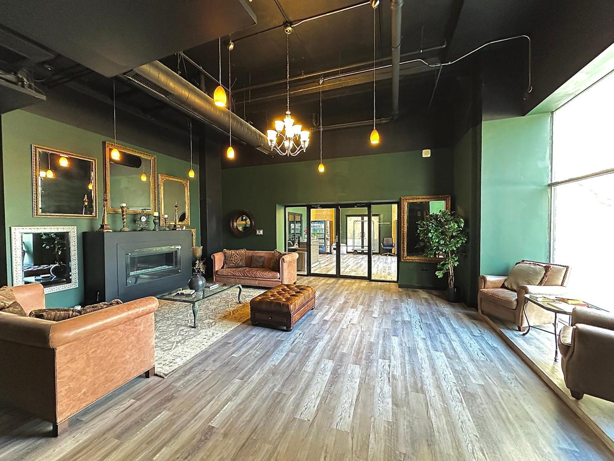 Spacious 2Br Vacation Rental With City View, Optional Parking And Gym Near Mccormick Place & Downtown Chicago Attractions エクステリア 写真